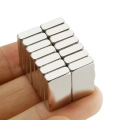 N52 Block Neodymium Magnet 20x20x10mm Ni revestido