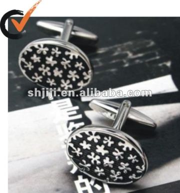 Semi Jewelry Featured Floral Shape Enamel Cufflinks