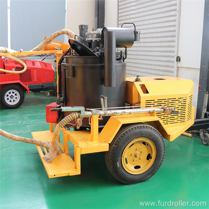 High Quality Hot Poured Asphalt Crack Sealing Machine