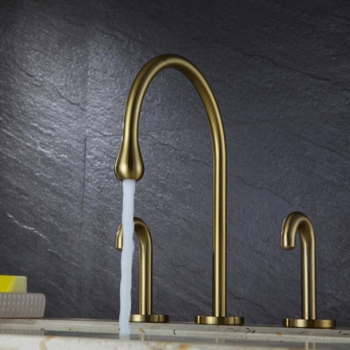 Faucet for Shower Brushed Gold Brushed gold matt black 3 hole washbasin faucet Manufactory