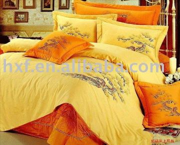 printed lace bedlinen