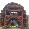 Tunnel lining trolley metal formwork