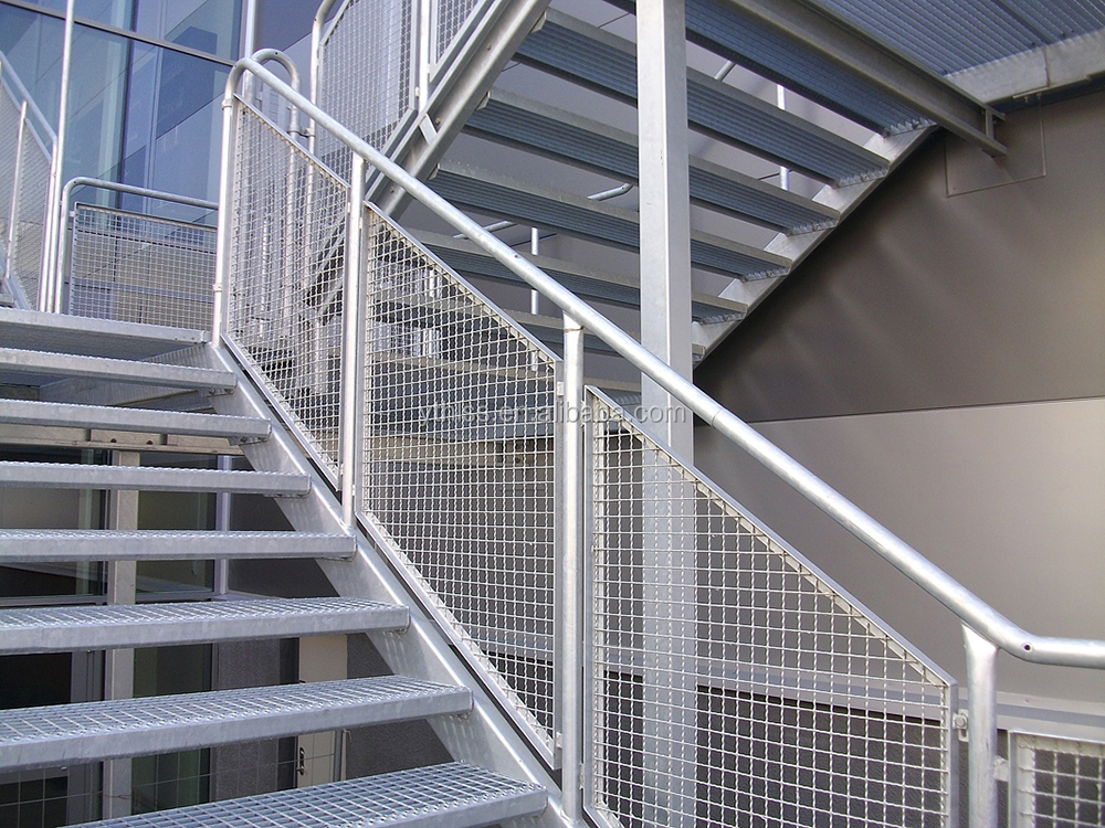 Anti-slip galvanized stair treads/steel grating for industrial platform