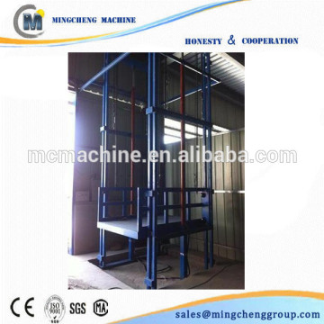 CE proved Hydraulic Truck Cargo Lift Warehouse Guide Rail Cargo Lift