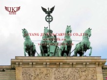 Bronze carriage sculptures