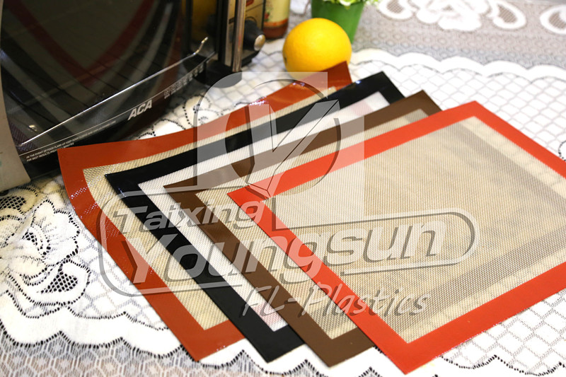 2016 New Reusable Large Silicone Mat for Baking