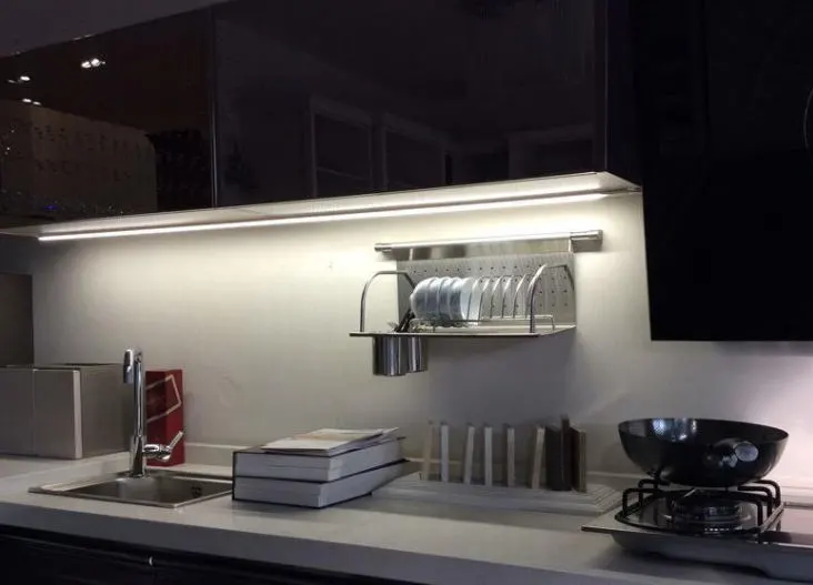 LED Lighting Bar with PIR Sensor for Kitchen