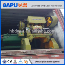 Roofing nail making machine