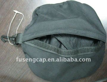Black plain folding bucket hat in pouch