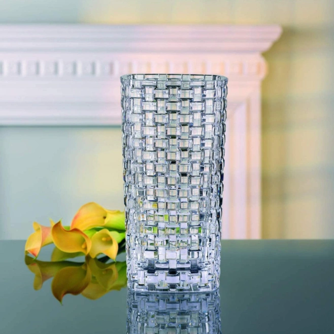 Manufacturers Wholesale All Kinds of Crystal Clear Glass Vases Can Be Used for Weddings, Home Decorations, etc.