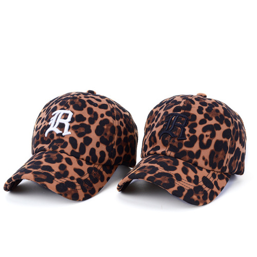 Casquette de baseball brodée léopard pour femme