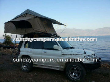 Off-road vehicle 4x4 roof rack tent