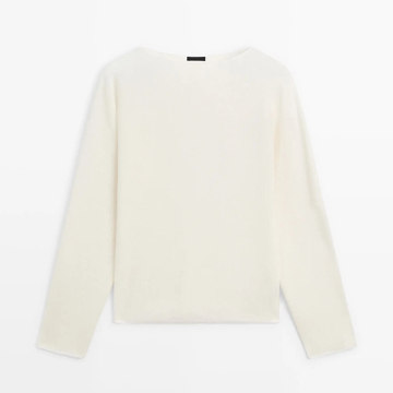 Women's boat neck knitted sweater