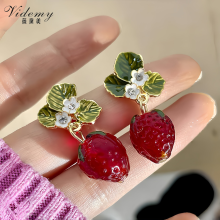 Retro Enamel Three Dimensional Strawberry Earrings