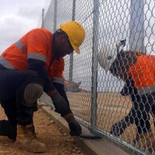 Diamond Wire Mesh Fence Panel