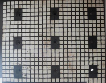 Bonding layer alumina ceramic rubber composite wear lining