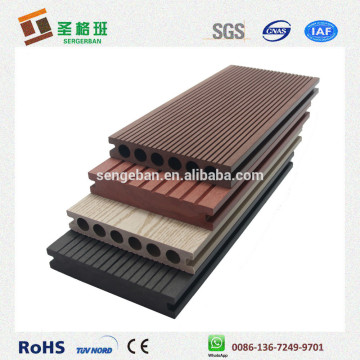 New co-extrusion wpc decking,outdoor decking tile,wood plastic composite decking material