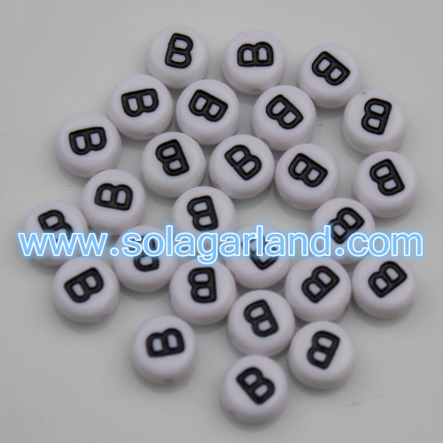 4x7MM acrylique blanc unique lettre / alphabet perles AZ acrylique pièce ronde entretoise perles