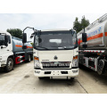 Camion de livraison de pétrole Sinotruck Howo Howo 6-roues