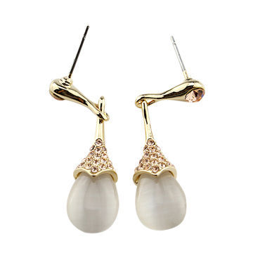 Use Genuine Multicolor Swarovski Crystal Women Huggies Earring