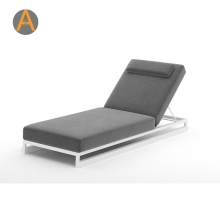 Modern Patio Leisure Chair for Poolside Lounge