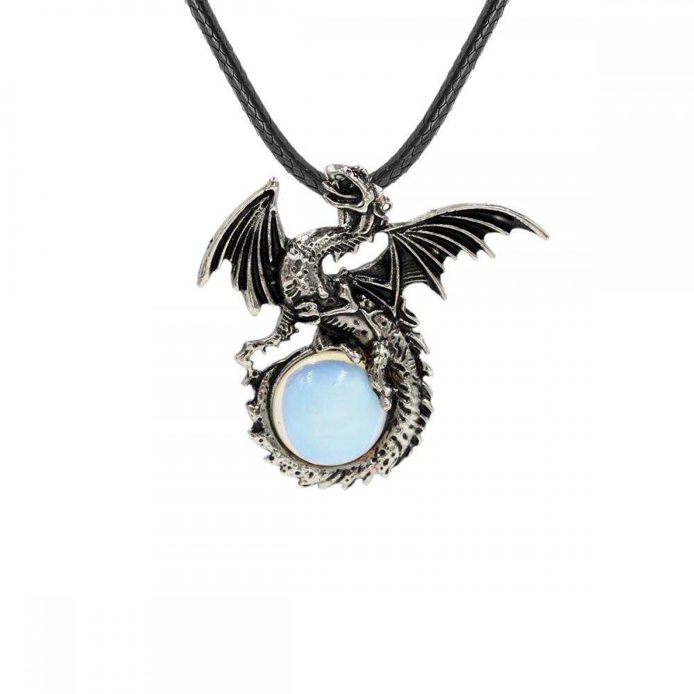 Collier pendentif bijou de cristal ptérodactyle