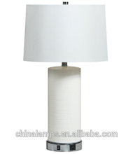 New design modern USA resin/poly table lamp for modern hotel guestroom desk