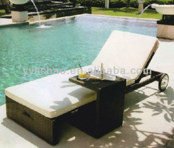 Rattan/Wicker Sunbed, Beach Chair
