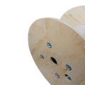 bobo de madeira compensada com tubo de PVC