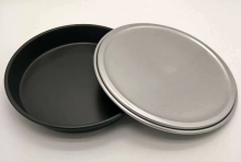 Tin plated lid for packaging baked products