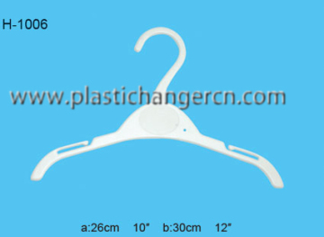 baby clothing hangers