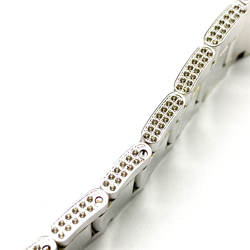 Regarder un groupe avec des trous latéraux pour les diamants watch band with side holes for diamonds