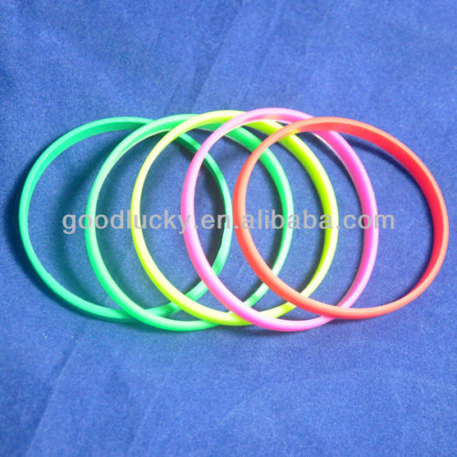 Mini fancy gift for 2013 silicone rubber wristband/silicone bracelets with printing logo
