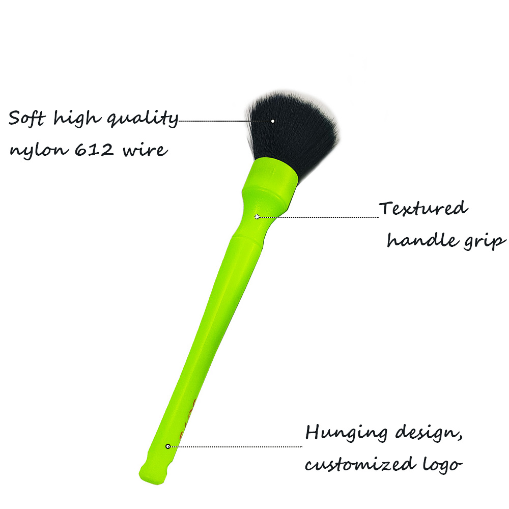 Car care cleaning tool set