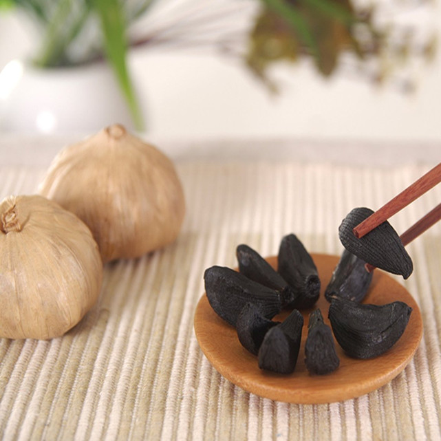 500g/vacuum bag whole black garlic