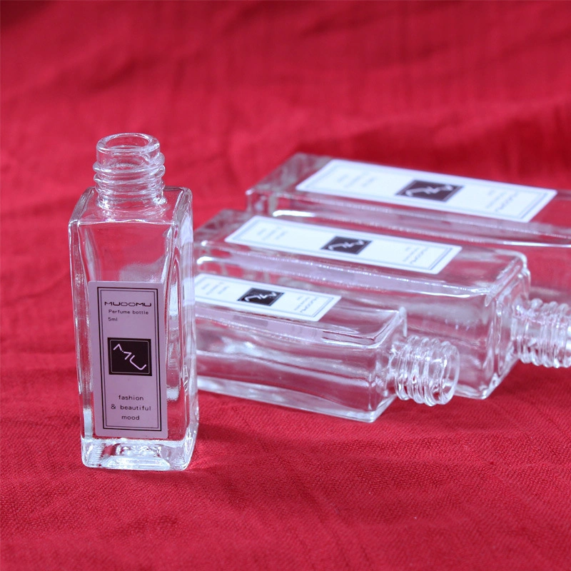 Wholesale Spray Perfume Bottle Transparent Square 5ml 10ml 15ml 30ml Glass Refillable Perfume Glass Bottle