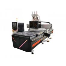 علامة صنع ومنحوتات CNC Router Machiner