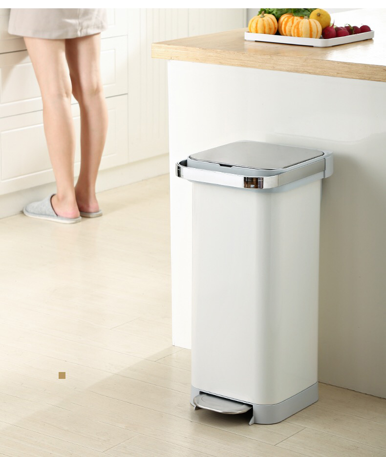 Square Step Waste Bin