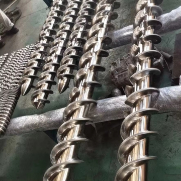 New Extruder Screw barrel for strip