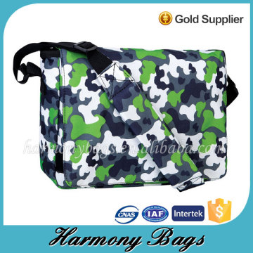 Teener's outdoor camo painting green shoulder bag