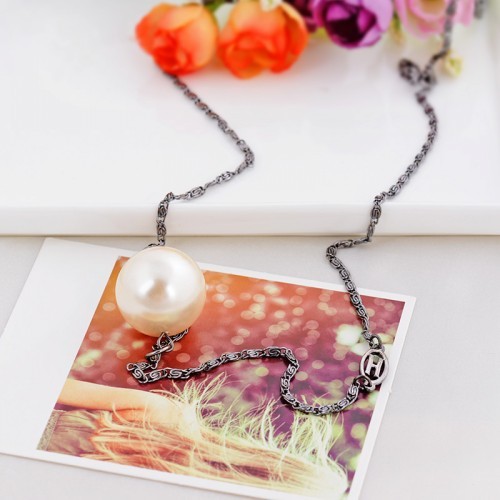 Laatste hoge kwaliteit Vogue Noble grote Pearl voor vrouwen Pendant Necklaces