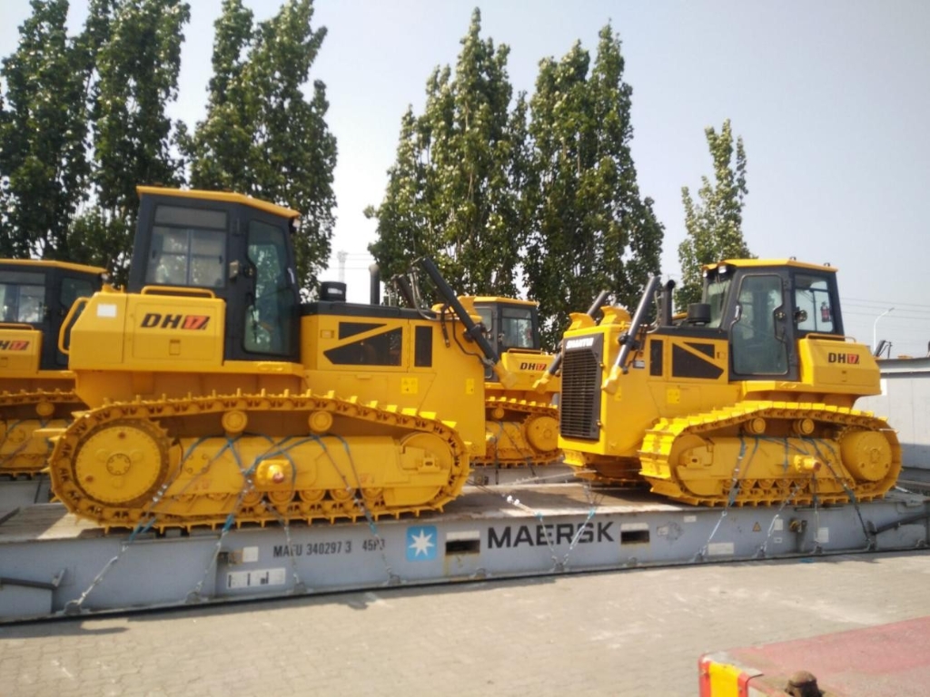 Hydrostatic Bulldozers