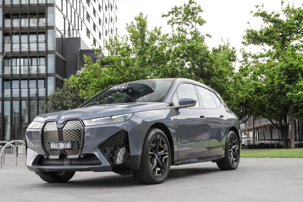 Bavarianmotorwork IX Hot Sale 566km Pure Electric Car Medium Large SUV New Energy Vehicles 4WD High Performance Max Speed 250km