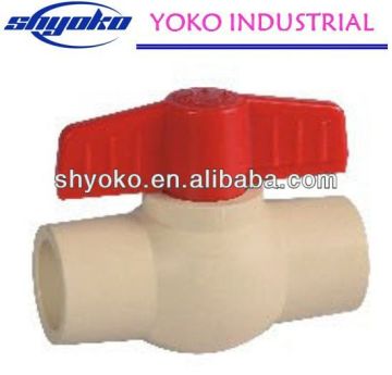 2014 China High quality cpvc fittings Pipe Fittings cpvc plastic pipe saddle clamp CPVC ASTM D2846