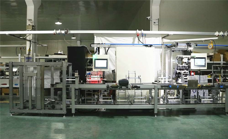 Automatic assembly line for automobile seats