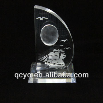 China hot sale sail shape acrylic cube awards