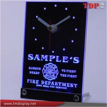 Wholesales Acrylic Plastic Wall Clock with Laser Engraving Logo for Display, Acrylic Stand Clock