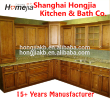 Maple Glazed Kitchen Cabinet