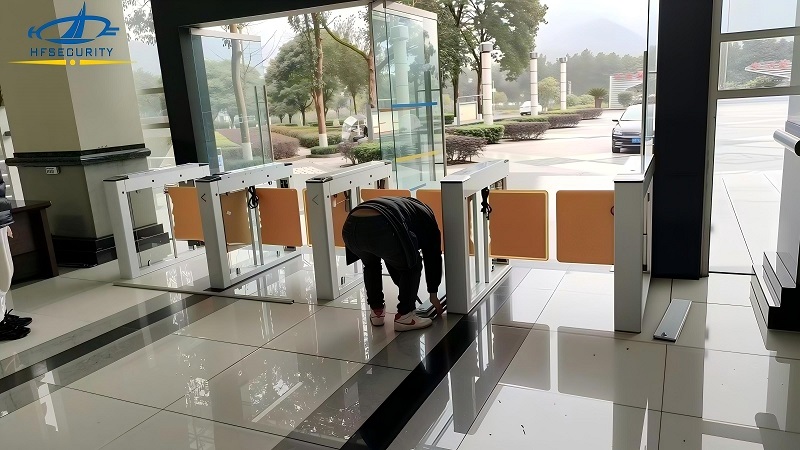 सिंगल कार्ड स्वाइपिंग से लेकर मल्टीमॉडल रिकॉग्निशन तक: एचएफसिक्योरिटी वैज्ञानिक अनुसंधान संस्थानों में एक्सेस कंट्रोल प्रबंधन के उन्नयन को बढ़ावा देती है From Single Card Swiping to Multimodal Recognition: HFSecurity Drives the Upgrade of Access Control Management in Scientific Research Institutions