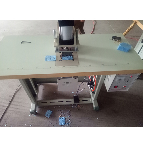 Easy-to-operate Small Ultrasonic Punching Machine